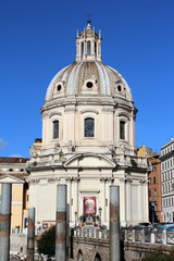 Fototapeta na wymiar Old Church, Dome, Rome