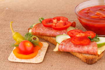 Sandwiches and sauce