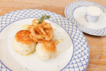 Vegetarian potato cutlets