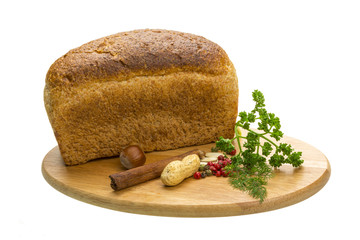Bread with parsley and nuts