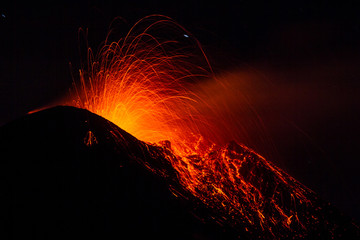 Éruption etna 2013