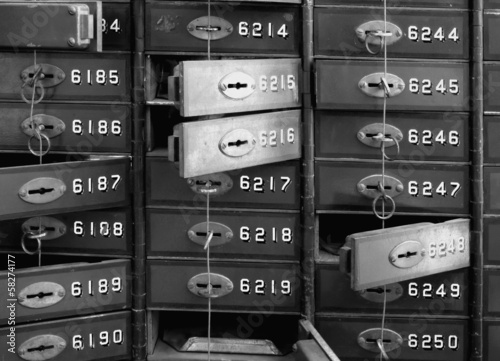 "Schließfächer einer Bank" Stockfotos und lizenzfreie Bilder auf