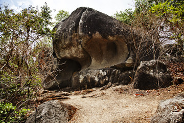 Fototapeta na wymiar Rock formations at Honeymoon Point, Mount Abu, Sirohi District, Rajasthan, India