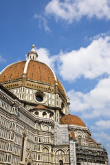 Fototapeta na wymiar Cathedral in a city, Duomo Santa Maria Del Fiore, Piazza Del Duomo, Florence, Tuscany, Italy