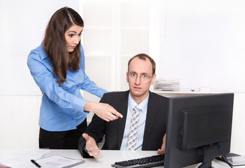 Missverständnisse unter Männern und Frauen in der Arbeit