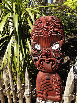 Maori Carving