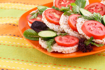 Puffed rice crackers sandwiches