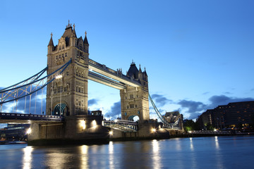 Fototapeta na wymiar Famous and Beautiful Evening View of Tower Bridge, London, UK