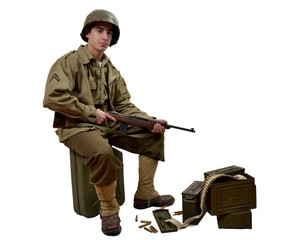 americn soldier and his M1 carbine