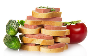 Sandwiches and vegetables