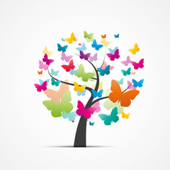 arbre et papillons © M.studio