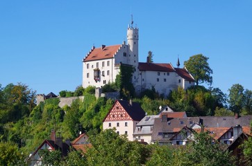 Fototapeta na wymiar Goessweinstein Burg - Goessweinstein castle 01