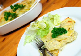 au gratin potatoes