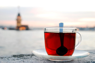 A cup of tea and Maiden's Tower 