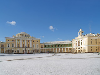 Fototapeta na wymiar Pavlovsk. Panorama of the Big palace