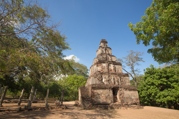 It is possible to see a lot of Buddhist culture in Sri Lanka