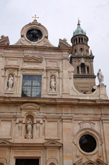 Fototapeta na wymiar église et couvent San Giovanni Evangelista de Parme