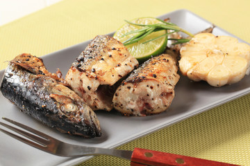 Crispy spiced mackerel
