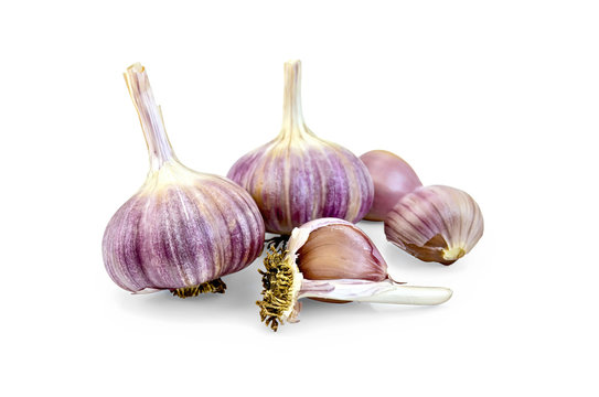 Garlic whole and cloves