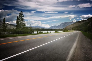 Gordijnen Empty road in Canada © trashthelens