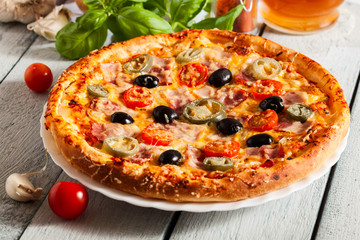 Pizza with bacon