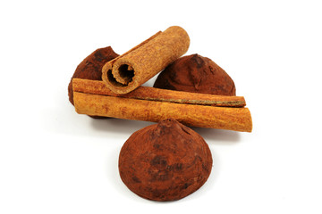 Cinnamon with truffels