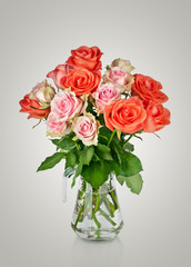 Bouquet of pink roses in a vase