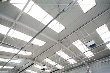 Industrial hall roof