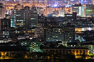 Fototapeta na wymiar City night scene in Taipei