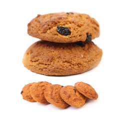 Outmeal cookies with raisins.