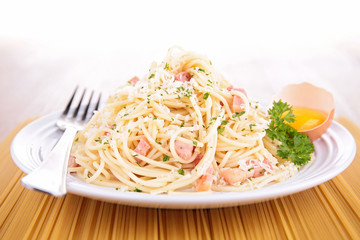 pasta carbonara