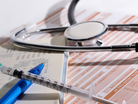chez le m&eacute;decin : consultation,soins