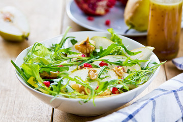 Pear with Pommegranate and Rocket salad