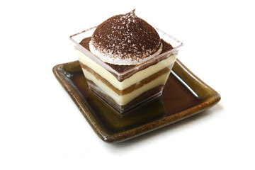 Tiramisu cake