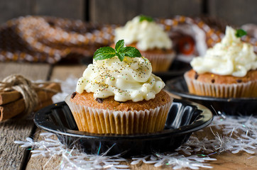 Christmas cupcakes