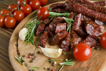 Smoked sausage with rosemary and peppercorns