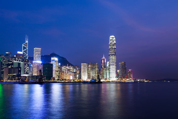 Fototapeta na wymiar Hong kong city skyline at night