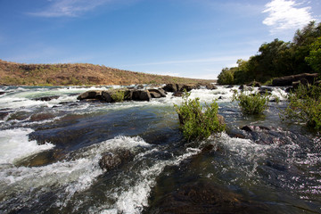Fototapeta na wymiar Gouina Falls on the river near Kayes