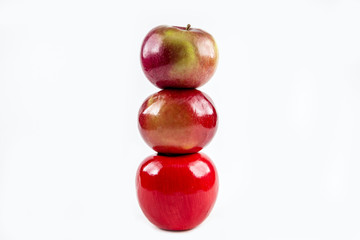 A stack of Apples