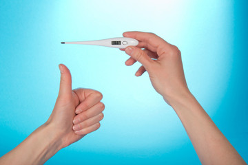 The electronic thermometer with a normal temperature