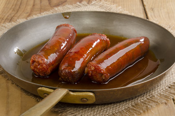 grilled hungarian kolbasz in a pan