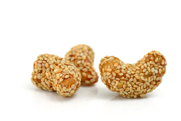Cashew with sesame