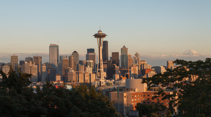 Fototapeta na wymiar Seattle au crépuscule