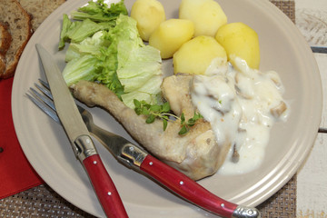poule sauce blanche