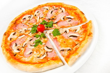 pizza with ham and mushrooms