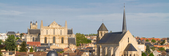 Fototapeta na wymiar Przegląd Poitiers