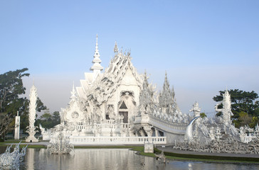 Wat Rong Khun.