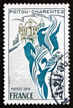 Postage stamp France 1975 Poitou-Charentes, Region of France