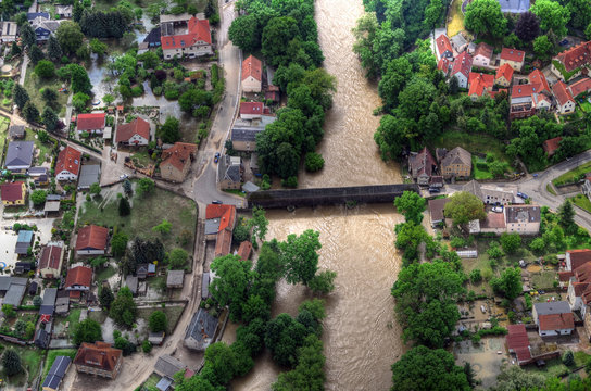 Wünschendorf Holzbrücke Hochwasser