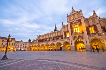 Het Grote Marktplein in Krakau is het belangrijkste plein van